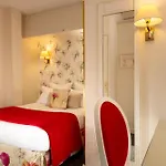 Queen Mary Opera Hotel 4*