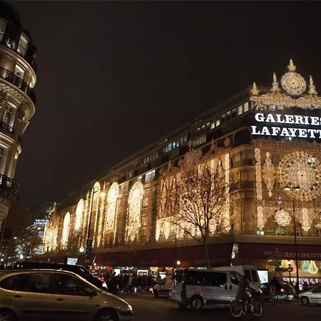 Queen Mary Opera Parigi