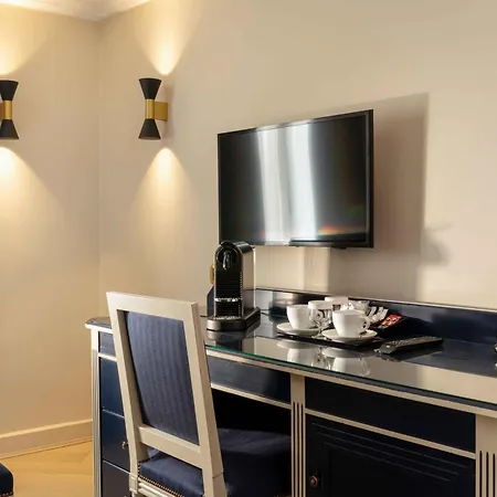 Queen Mary Opera 4* Parigi