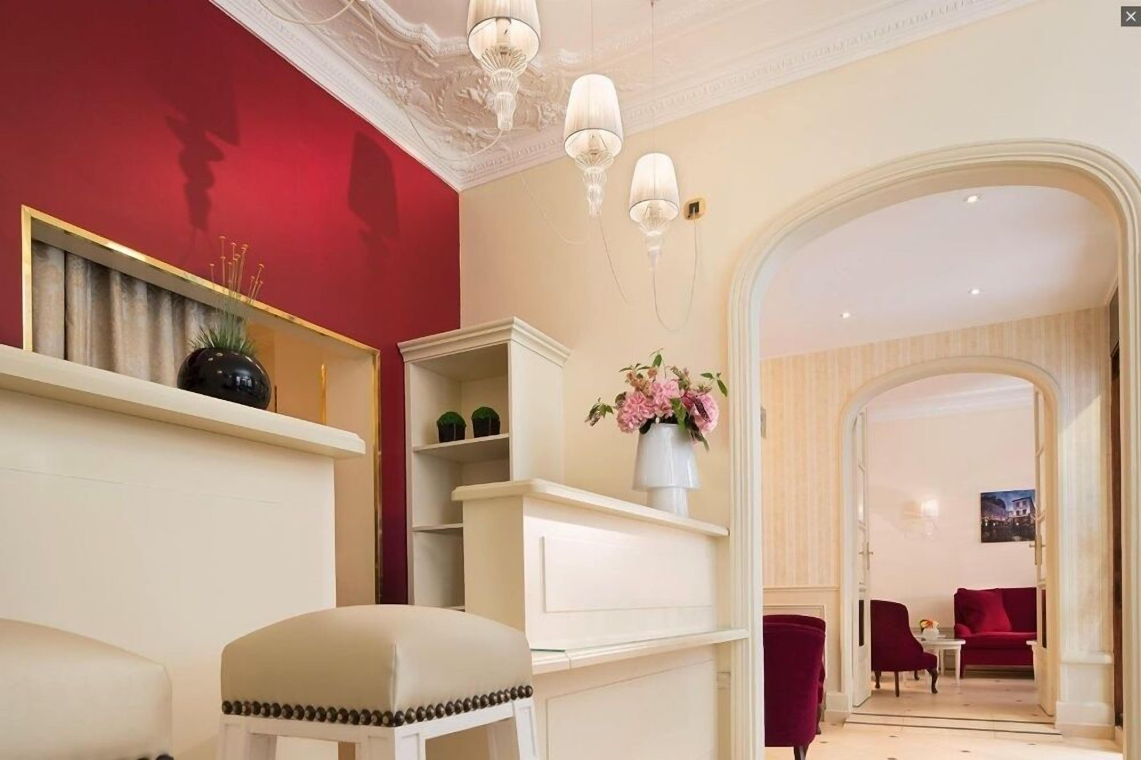 Queen Mary Opera Hotel Paris