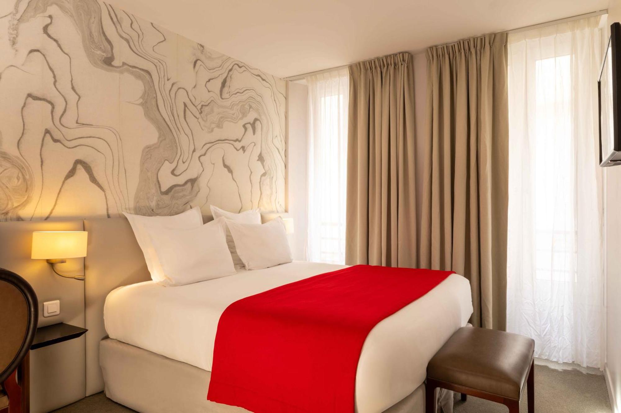 Queen Mary Opera Hotel