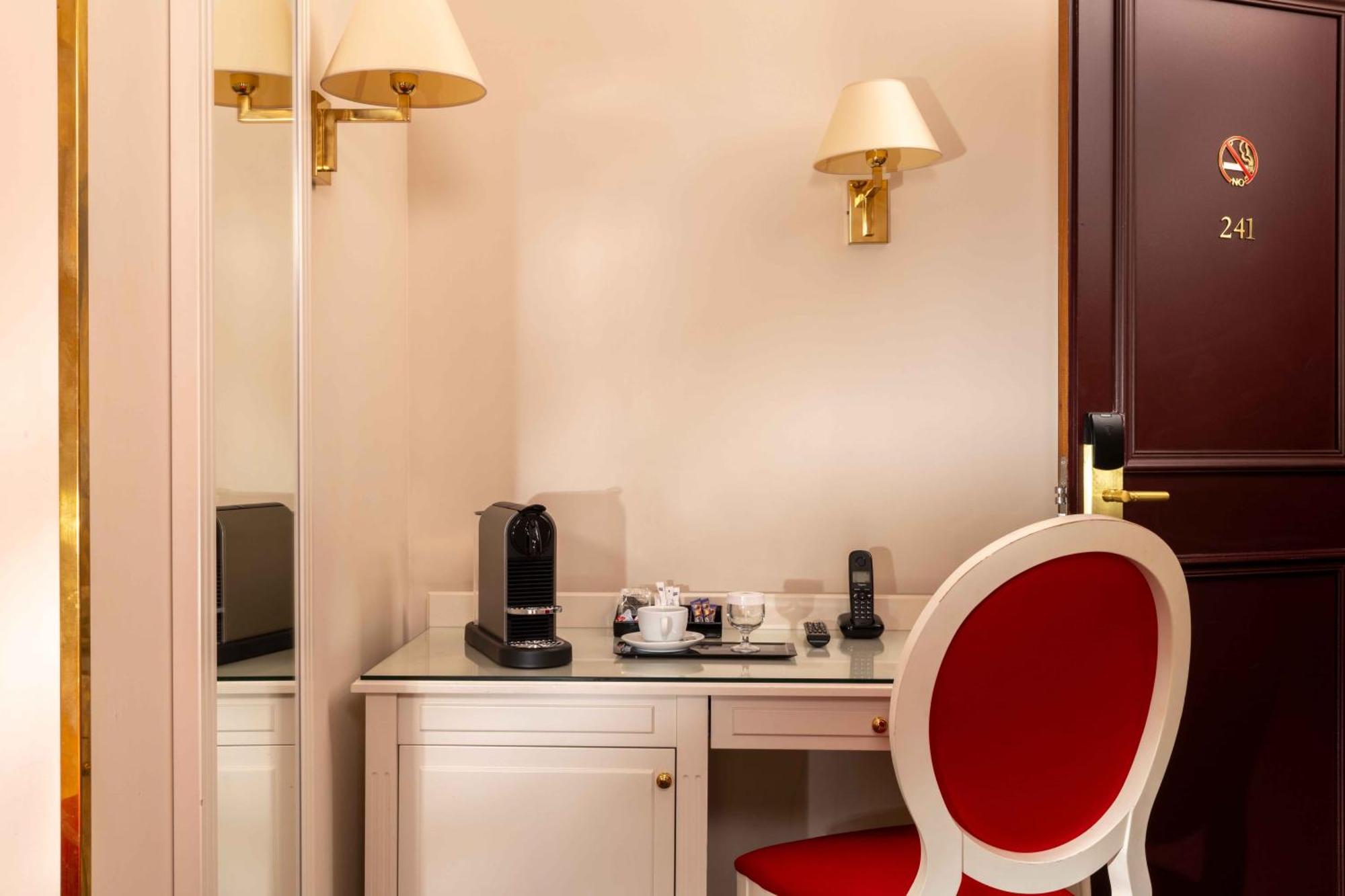 Queen Mary Opera Hotel