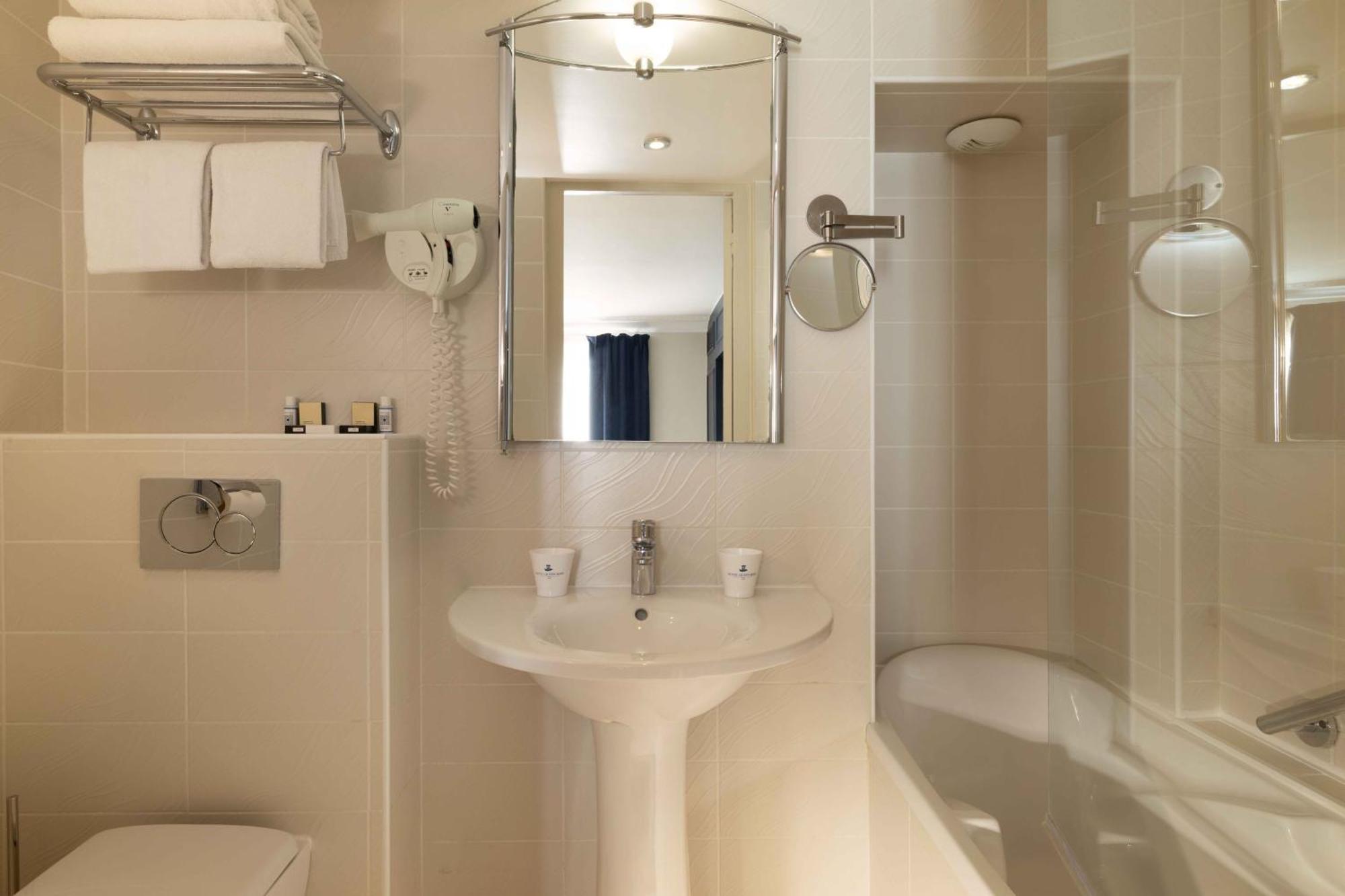 Queen Mary Opera Paris