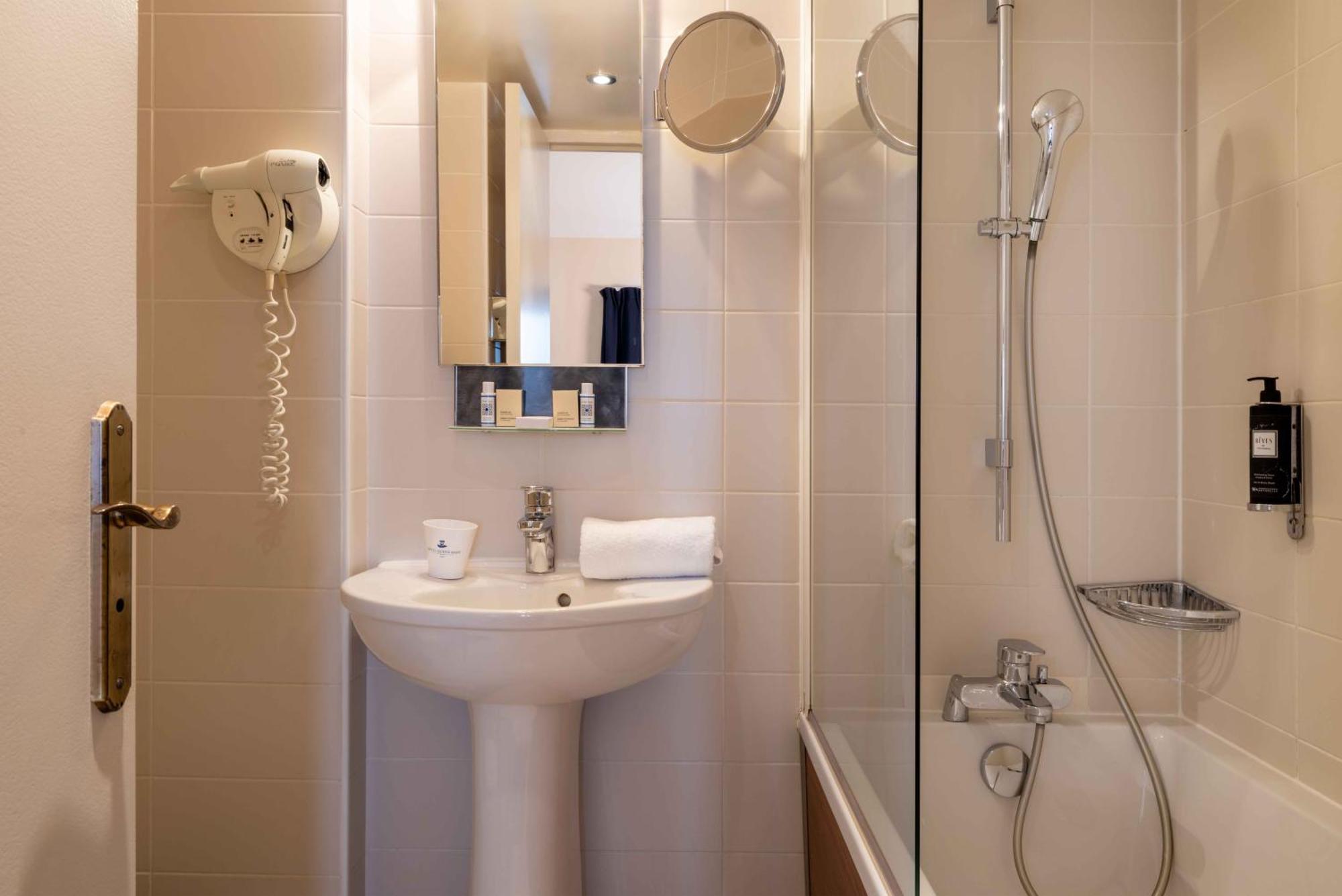 Queen Mary Opera Paris